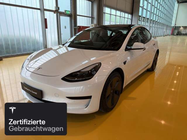 Tesla Model 3 35.521 km 26.600 &euro; Hanau 63457