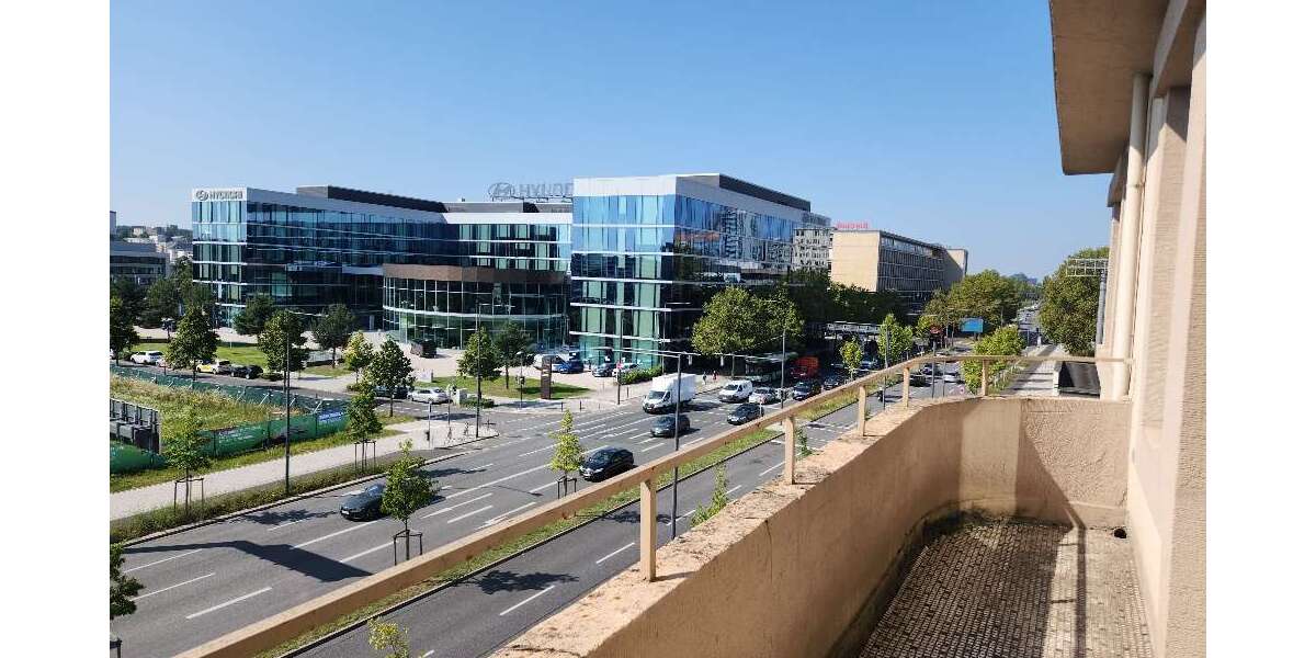 Etagenwohnung Offenbach Hafen - 4 Zimmer, 105 m&sup2;, 1.550&euro; | Angebot:24858378