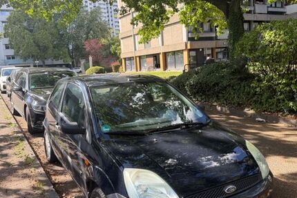 Ford Fiesta 200.000 km 1.380 € Frankfurt 60528