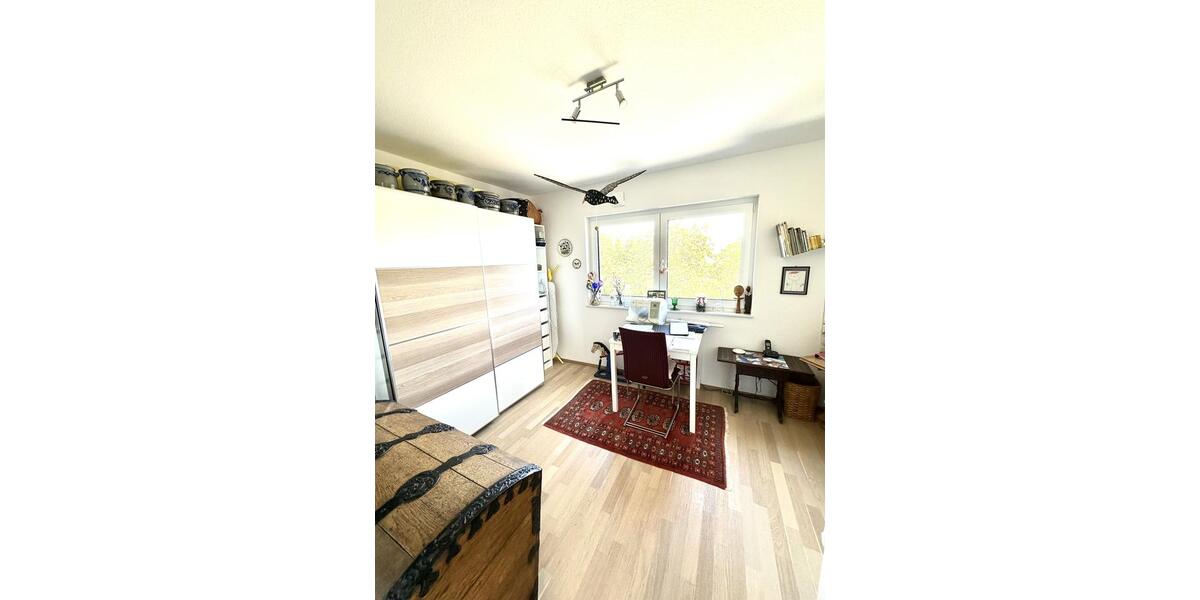 Penthouse mit Dachterrasse 4 Zimmer Wohnung in Hofheim, Luxusausstattung und 2xTG-Stellpätze! 4 zimmer