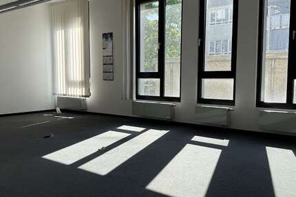 Gewerbeobjekt Frankfurt am Main Heddernheim - 622&euro; | Angebot:25455051