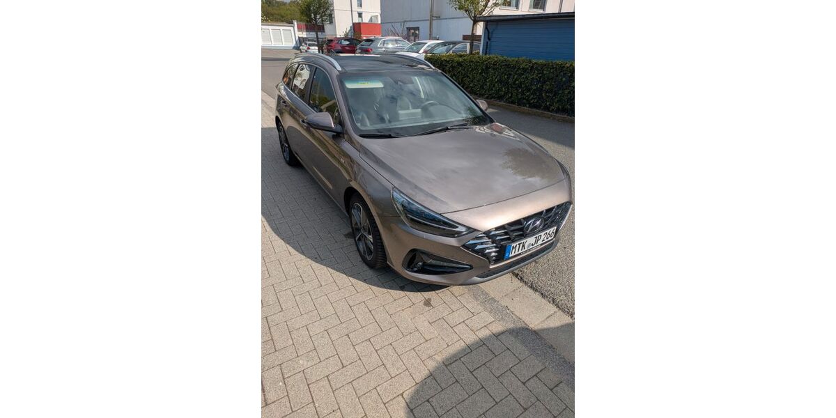Hyundai i30 37.700 km 18.250 &euro; Eppstein 65817