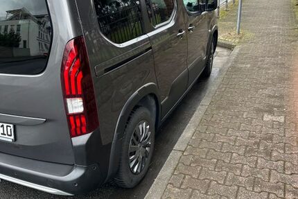 Peugeot Rifter 72.000 km 14.400 € Kelsterbach 65451