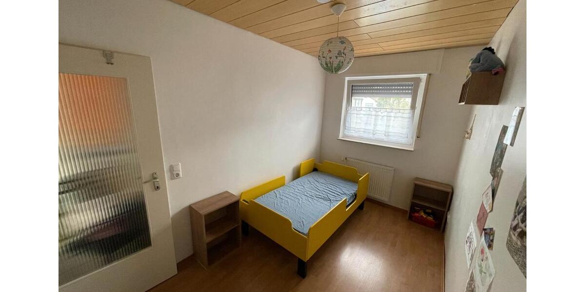 Doppelhaushälfte Hattersheim am Main - 5 Zimmer, 121 m&sup2;, 2.650&euro; | Angebot:26267906