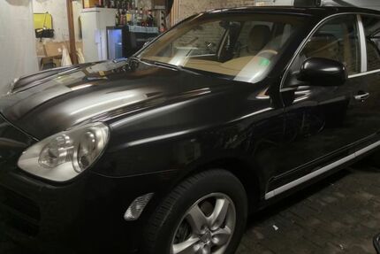 Porsche Cayenne 164.500 km 8.500 &euro; Nauheim 64569
