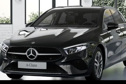 Mercedes-Benz A 180 9.900 km 32.450 &euro; Frankfurt 60599