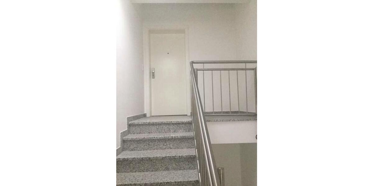 Dachgeschoßwohnung Weiterstadt - 3 Zimmer, 80 m&sup2;, 1.200&euro; | Angebot:26305407