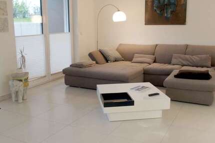 Wohnung zum Mieten in Aschaffenburg 1.340 € 94 m² 3 zimmer