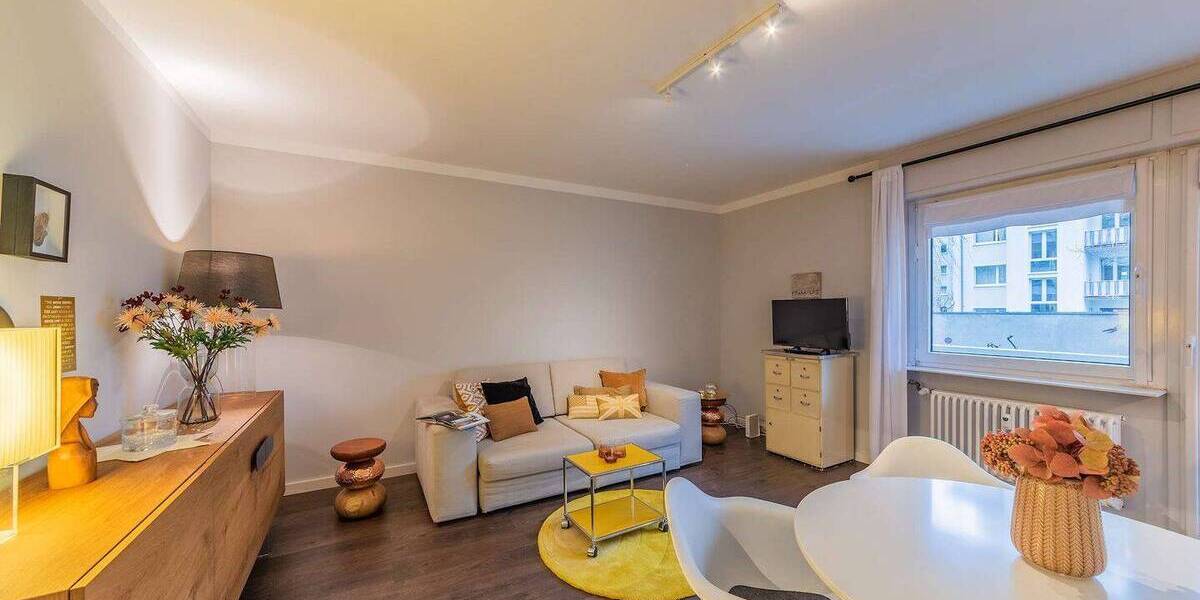 Etagenwohnung Frankfurt am Main Westend-Süd - 2 Zimmer, 55 m&sup2;, 1.790&euro; | Angebot:26683317