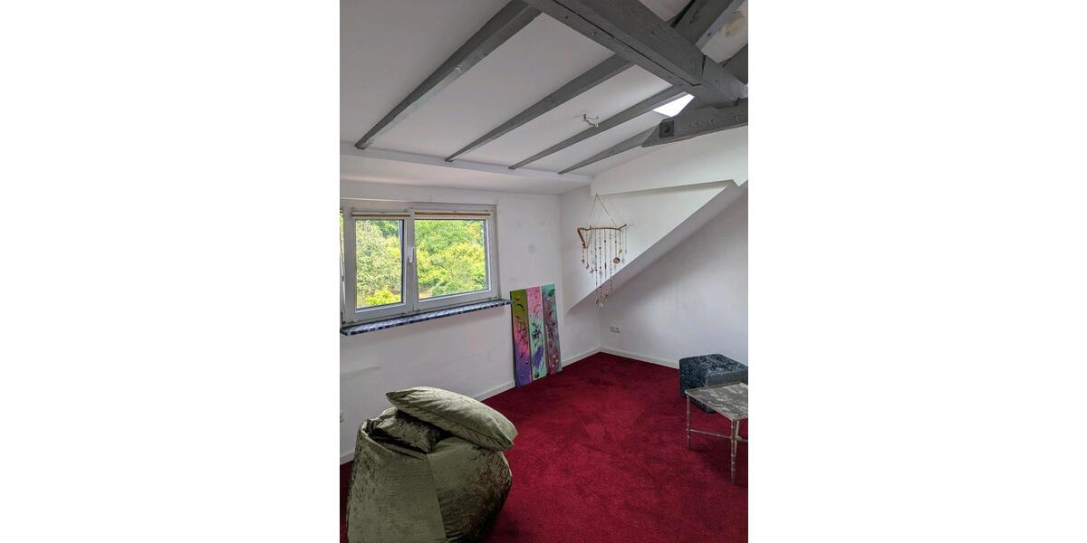 Dachgeschoßwohnung Bad Homburg vor der Höhe Gonzenheim - 2 Zimmer, 55 m&sup2;, 1.050&euro; | Angebot:26442725
