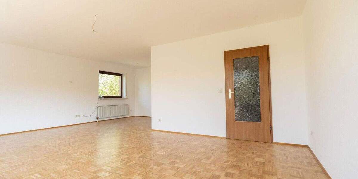 Traumhafter Bungalow mit großem Garten und Garage 4 zimmer