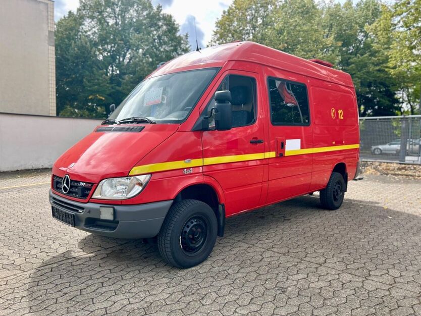 Mercedes-Benz Sprinter 105.400 km 23.900 € Frankfurt am Main 60388