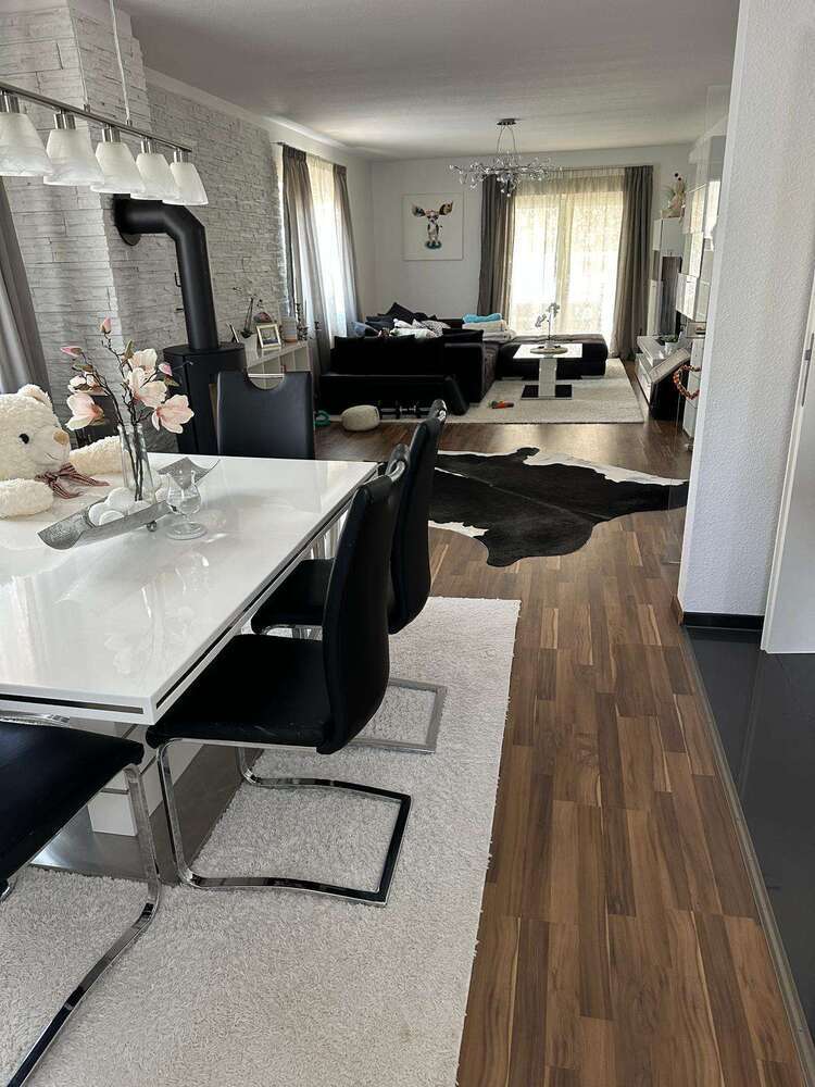 Haus zum Kaufen in Nidderau 799.000 € 180 m²