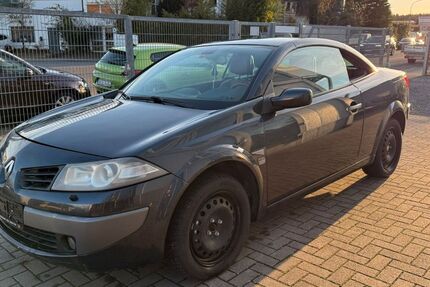 Renault Megane 180.000 km 1.300 &euro; Rödermark 63322