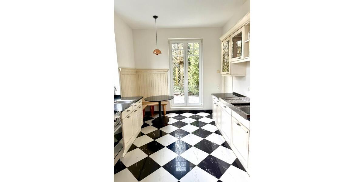 Einfamilienhaus Königstein im Taunus - 7 Zimmer, 292 m&sup2;, 1.550.000&euro; | Angebot:26129847