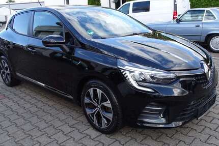 Renault Clio 31.015 km 12.990 € Rodgau-Nieder Roden 63110