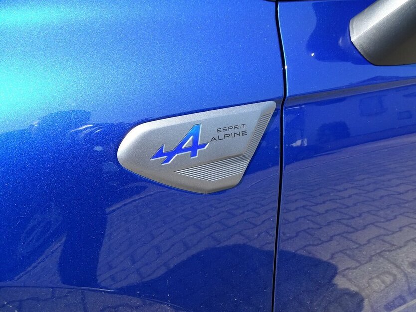 Clio 1,0l Esprit Alpine, Navi, Sitzheizung,