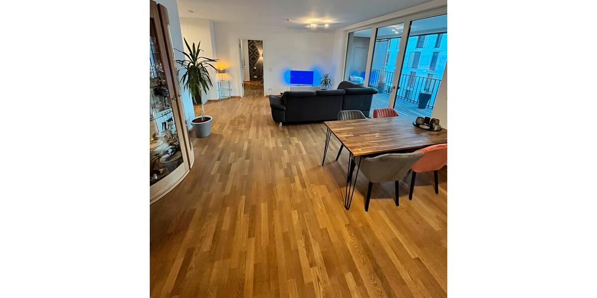 Etagenwohnung Offenbach am Main Hafen - 2 Zimmer, 67 m&sup2;, 1.899&euro; | Angebot:26623508