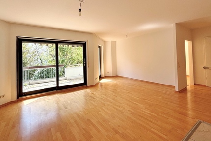 Hochwertige 3-Zimmer-Wohnung mit zwei Balkonen in begehrter Lage von Frankfurt-Sachsenhausen - Wohnung Frankfurt Oberrad | Angebot:27346312