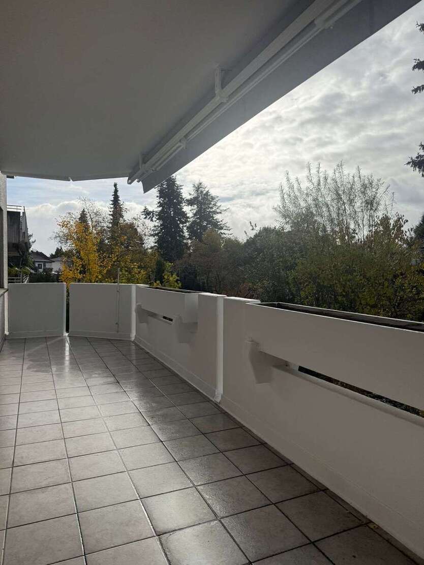 Wohnung zum Mieten in Dietzenbach 1.600 € 124 m² 4 zimmer