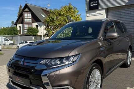 Mitsubishi Outlander 33.850 km 23.900 € Wiesbaden 65199