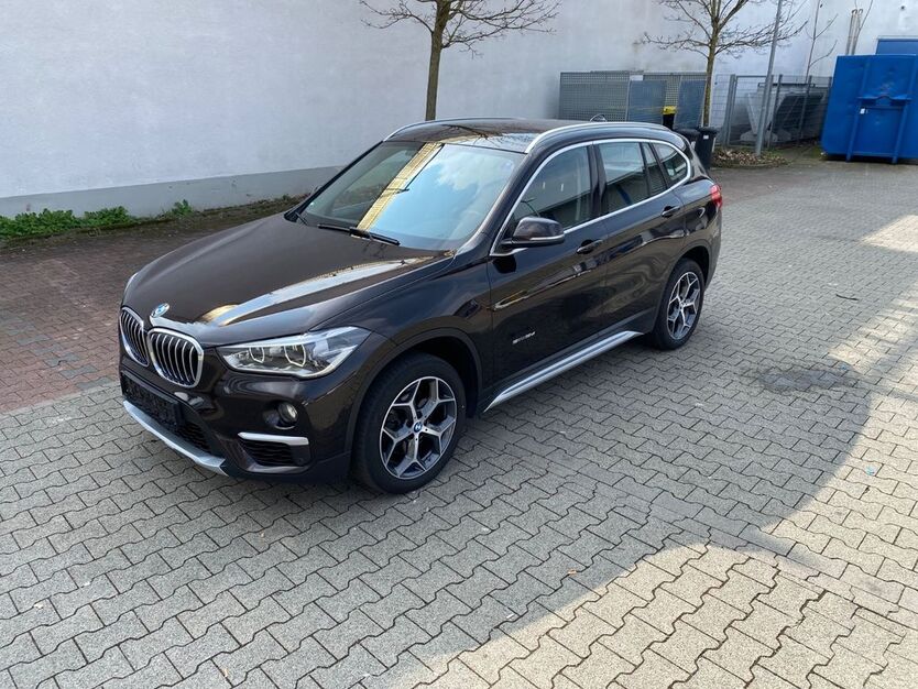 BMW X1 121.000 km 18.500 € Frankfurt am Main 60389