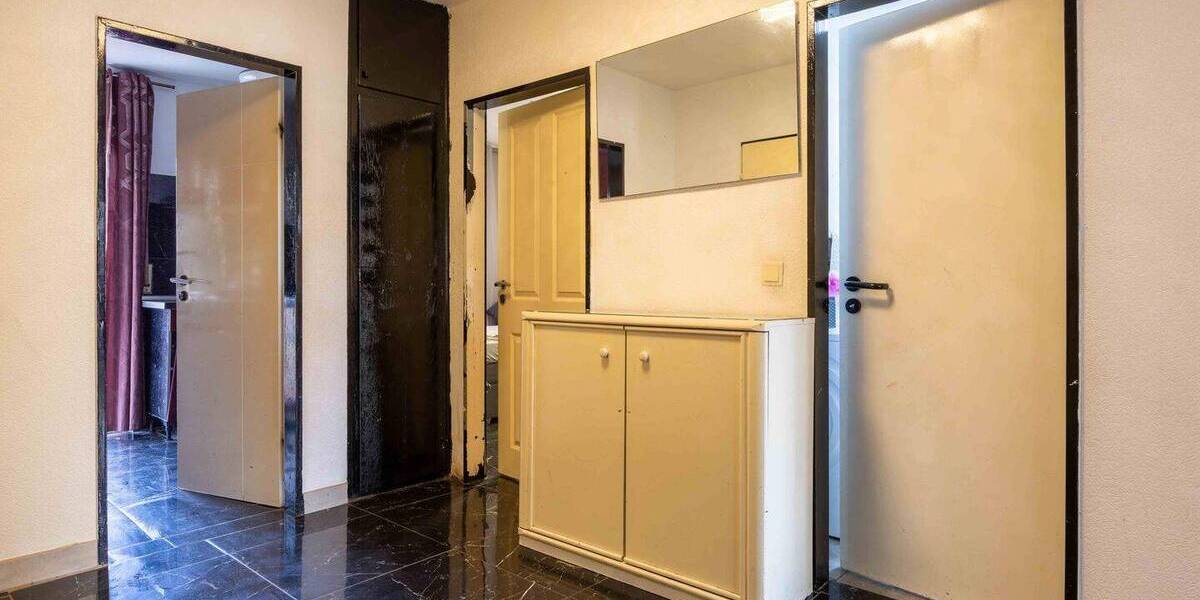 Etagenwohnung Hanau Lamboy - 3 Zimmer, 77 m&sup2;, 239.000&euro; | Angebot:26029093