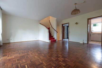 Charmantes Reihenendhaus mit Wohlfühlcharakter in Dreieich-Sprendlingen 5 zimmer