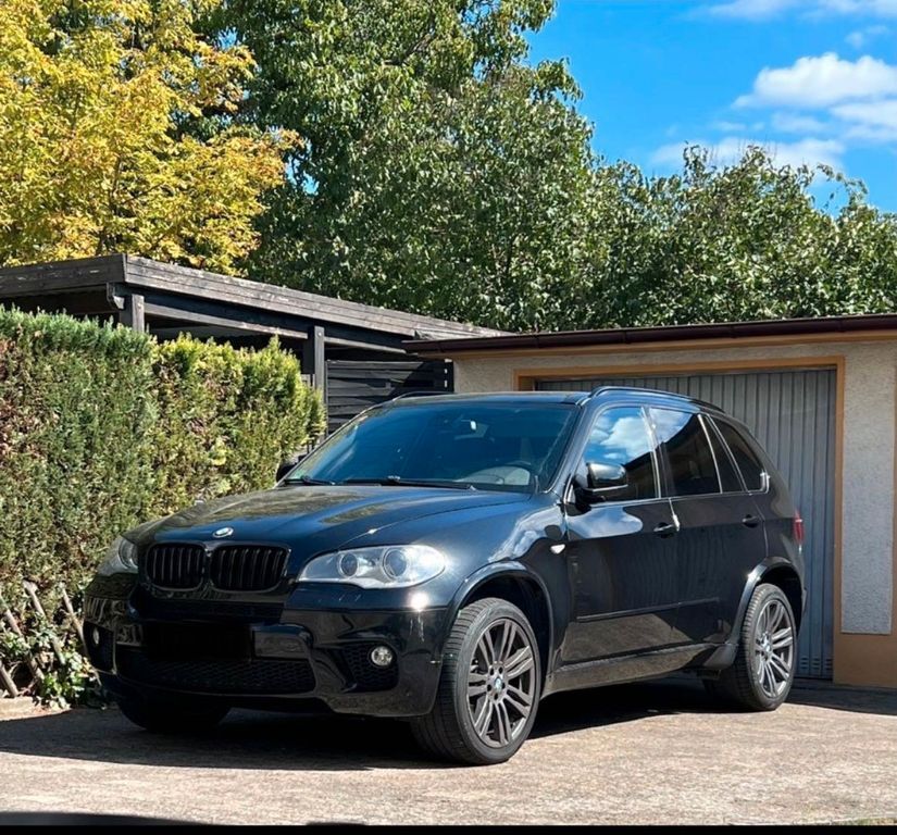 BMW X5 168.000 km 17.800 € Rodgau 63110