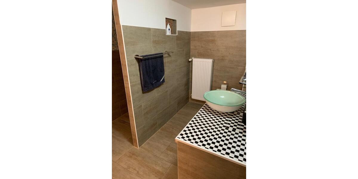 Reihenhaus Frankfurt am Main Eschersheim - 3 Zimmer, 90 m&sup2;, 650.000&euro; | Angebot:26240595