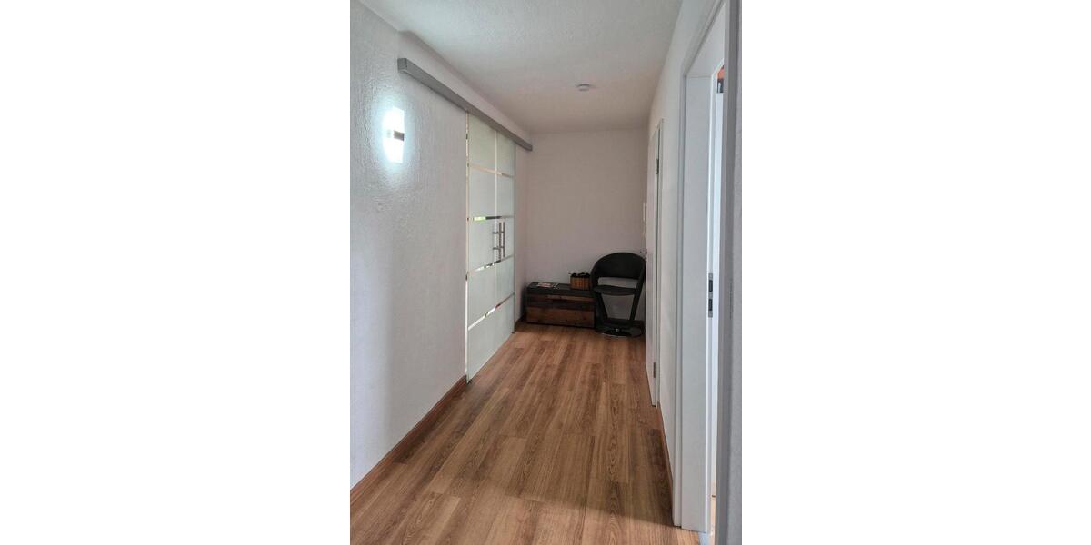 Dachgeschoßwohnung Johannesberg - 2.5 Zimmer, 60 m&sup2;, 650&euro; | Angebot:26563205