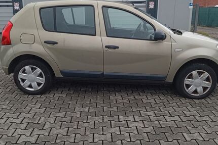 Dacia Sandero 187.000 km 1.150 &euro; Hanau 63452