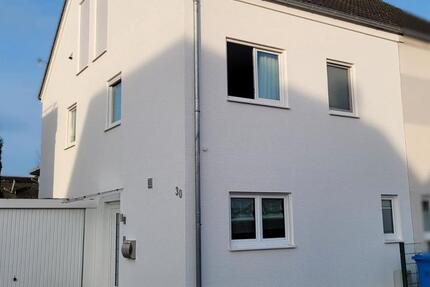 Haus Bruchköbel - 5 Zimmer, 131 m&sup2;, 549.500&euro; | Angebot:26252728