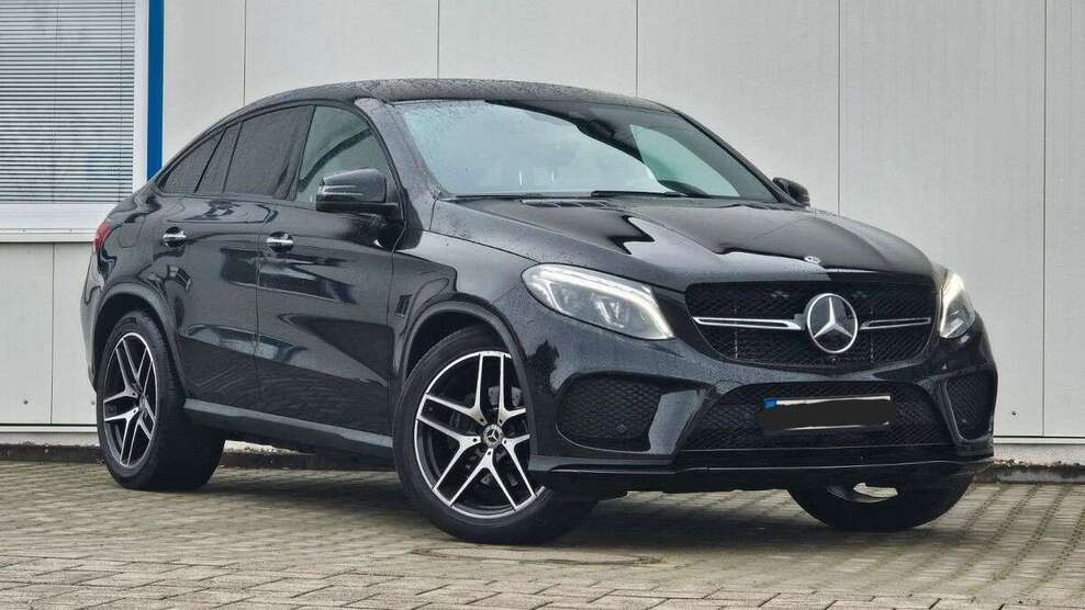 Mercedes-Benz GLE 350 178.000 km 31.980 € Friedrichsdorf 61381