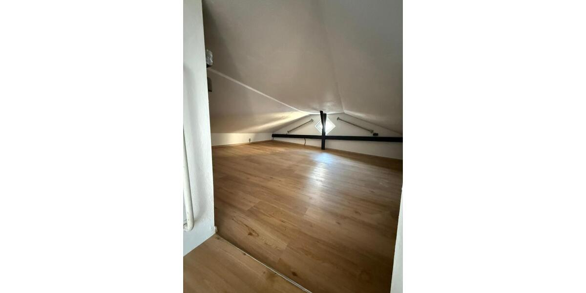 Loft - Studio - Atelier Rosbach vor der Höhe - 2 Zimmer, 49 m&sup2;, 995&euro; | Angebot:26270787