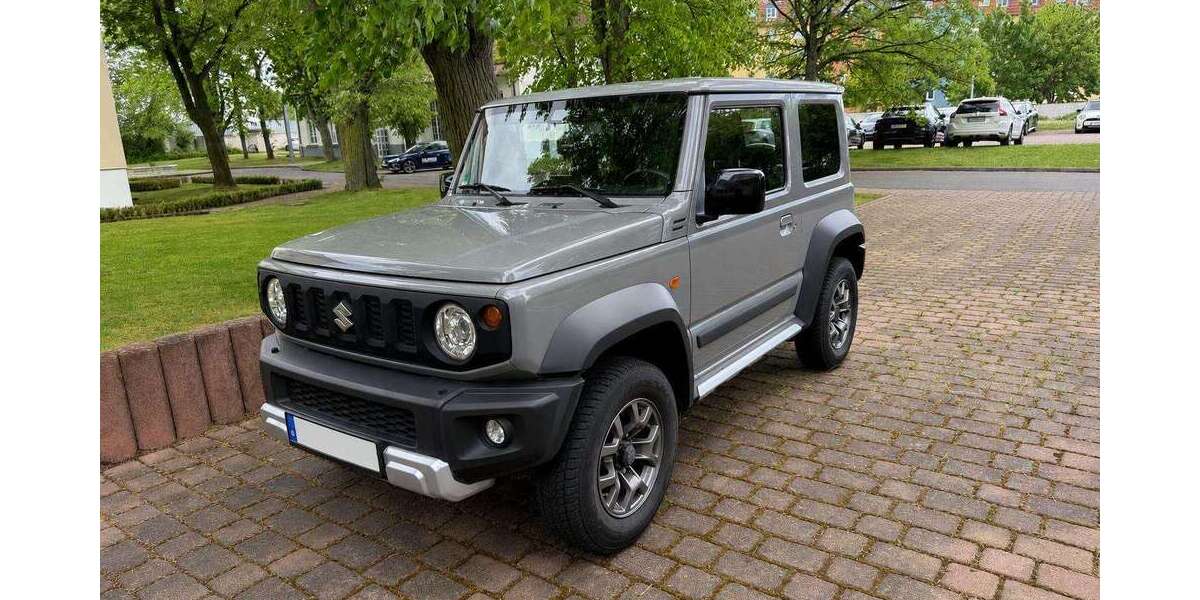 Suzuki Jimny 28.357 km 29.900 &euro; Bad Homburg v. d. Höhe, Stadt 61350