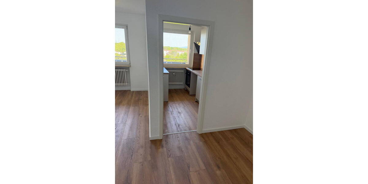 Etagenwohnung Hanau Kesselstadt - 3 Zimmer, 64 m&sup2;, 900&euro; | Angebot:26795117