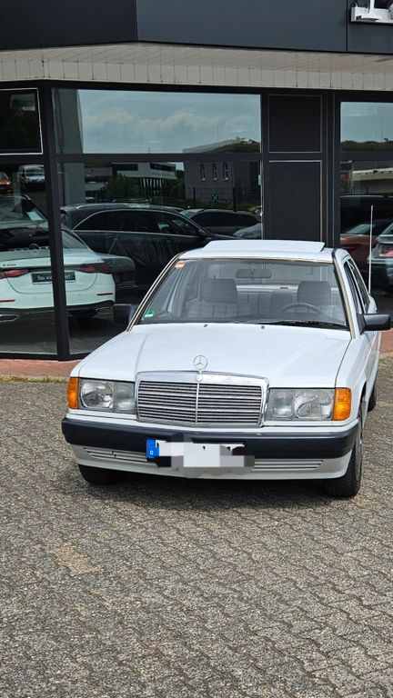 Mercedes-Benz 190 149.900 km 6.459 € Hofheim 65719