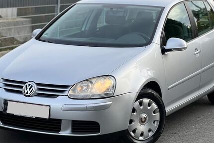 VW Golf 88.000 km 5.490 € Limeshain 63674