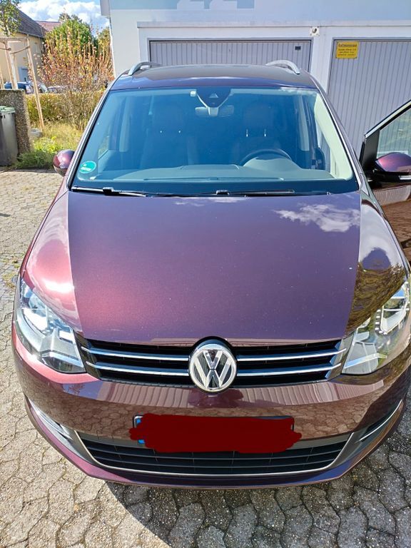 VW Sharan 174.000 km 17.450 € Frankfurt am Main 65933