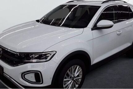 VW T-Roc 24.664 km 22.690 € Aschaffenburg 63741