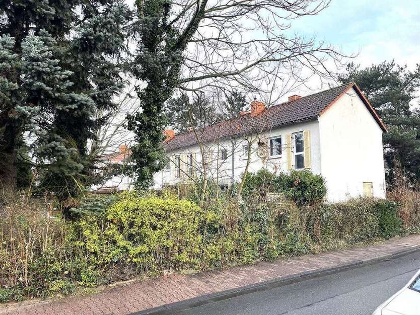 Haus zum Kaufen in Frankfurt am Main 250.000 € 58.11 m²