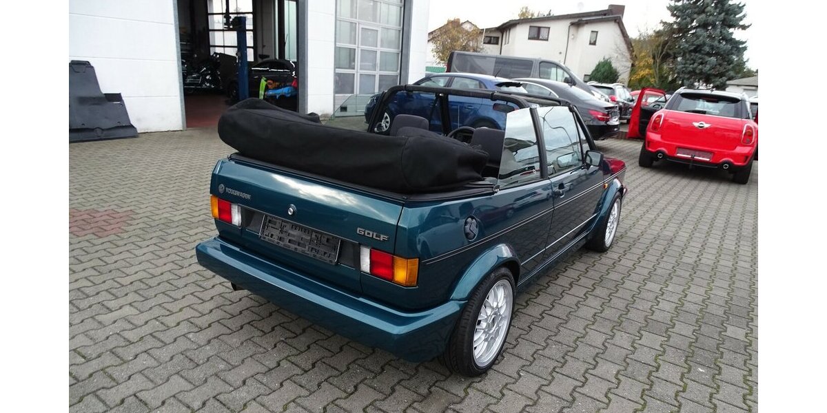 VW Golf 1 Cabrio sehr guter Zustand 119.300 km 12.990 &euro; Rodgau 63110