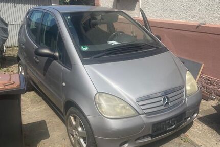 Mercedes-Benz A 160 2.260 km 900 &euro; Langen 63225