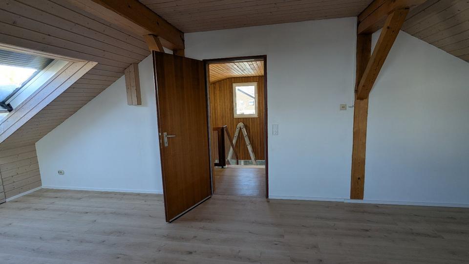 Einfamilienhaus Kelkheim (Taunus) - 8 Zimmer, 211 m&sup2;, 1.050.000&euro; | Angebot:26227949