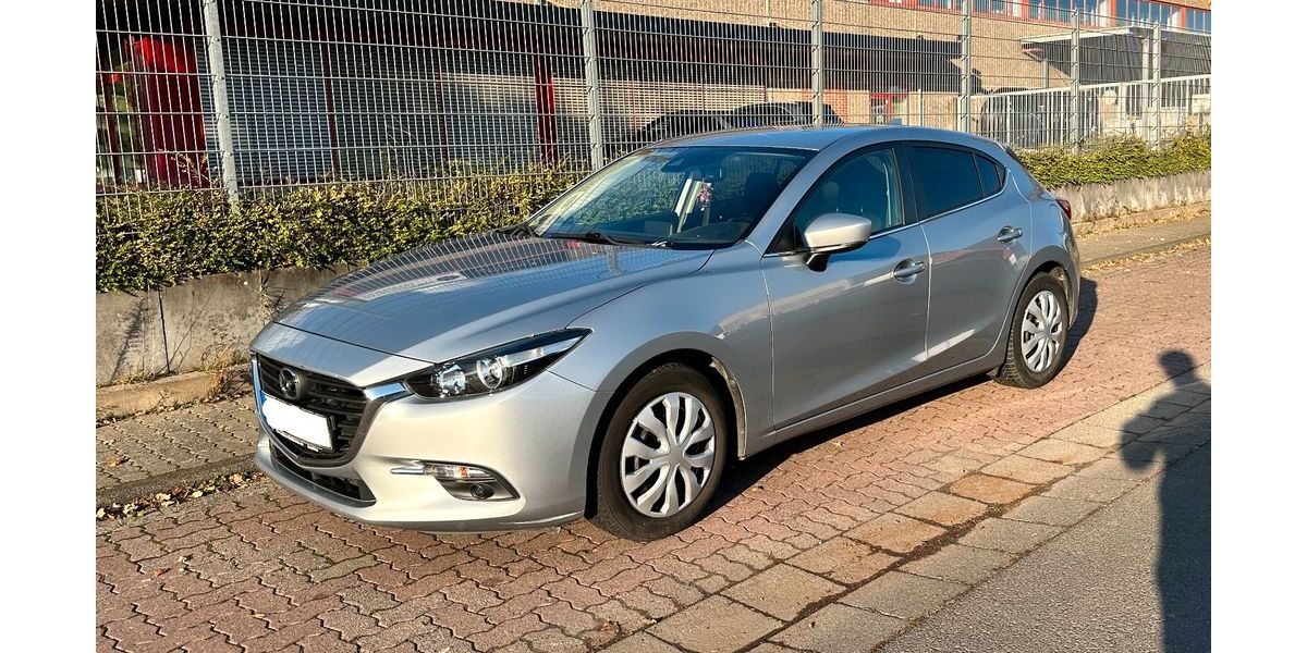 Mazda 3 100.000 km 9.390 &euro; Altenstadt 63674