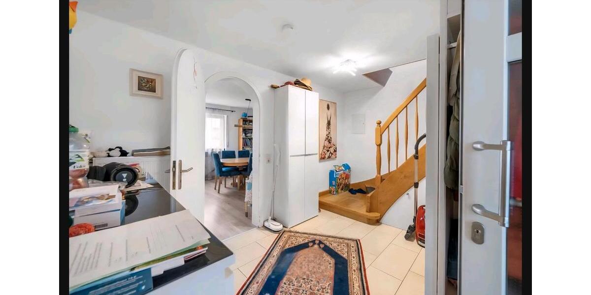 Etagenwohnung Aschaffenburg Damm - 5 Zimmer, 2.500&euro; | Angebot:23707896