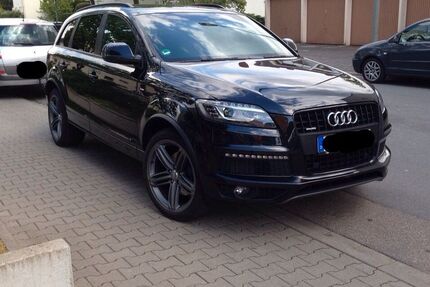 Audi Q7 128.000 km 34.500 € Frankfurt am Main 60529