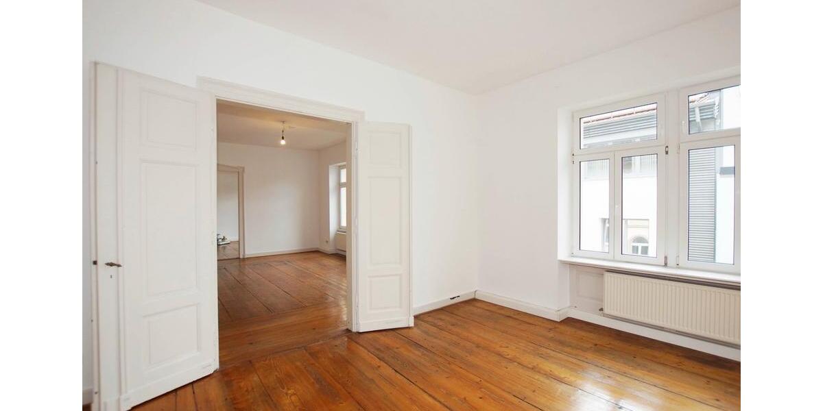 Erdgeschoßwohnung Hanau Lamboy - 5 Zimmer, 165 m&sup2;, 1.850&euro; | Angebot:26484163