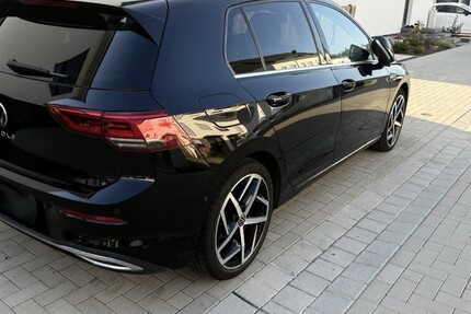 VW Golf 8